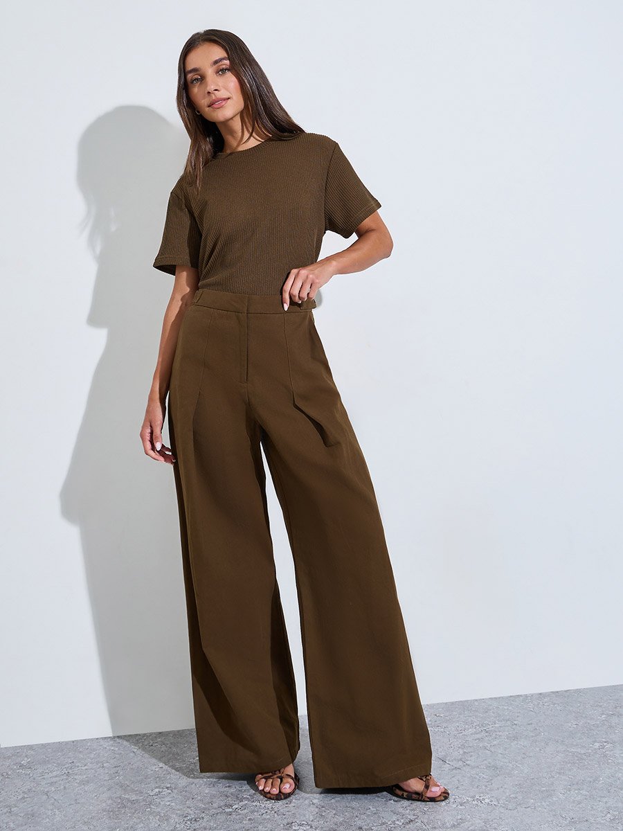 Brown Flat Knit Round Neck T-Shirt