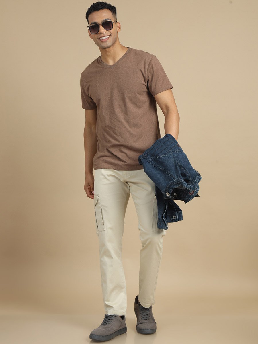Men Cream Smart Slim Fit Cargo Pants