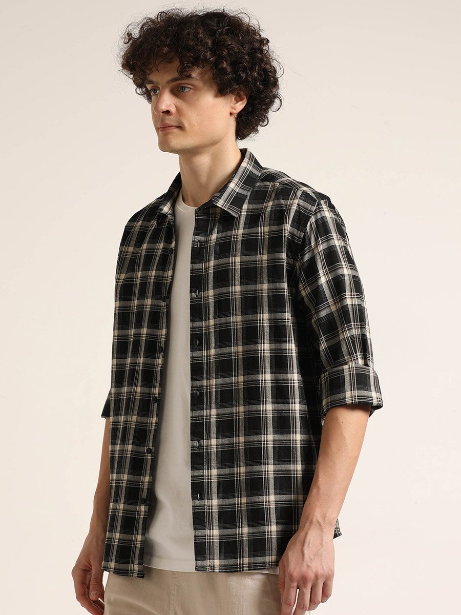 Men Black Checked Spread Collar Shirt