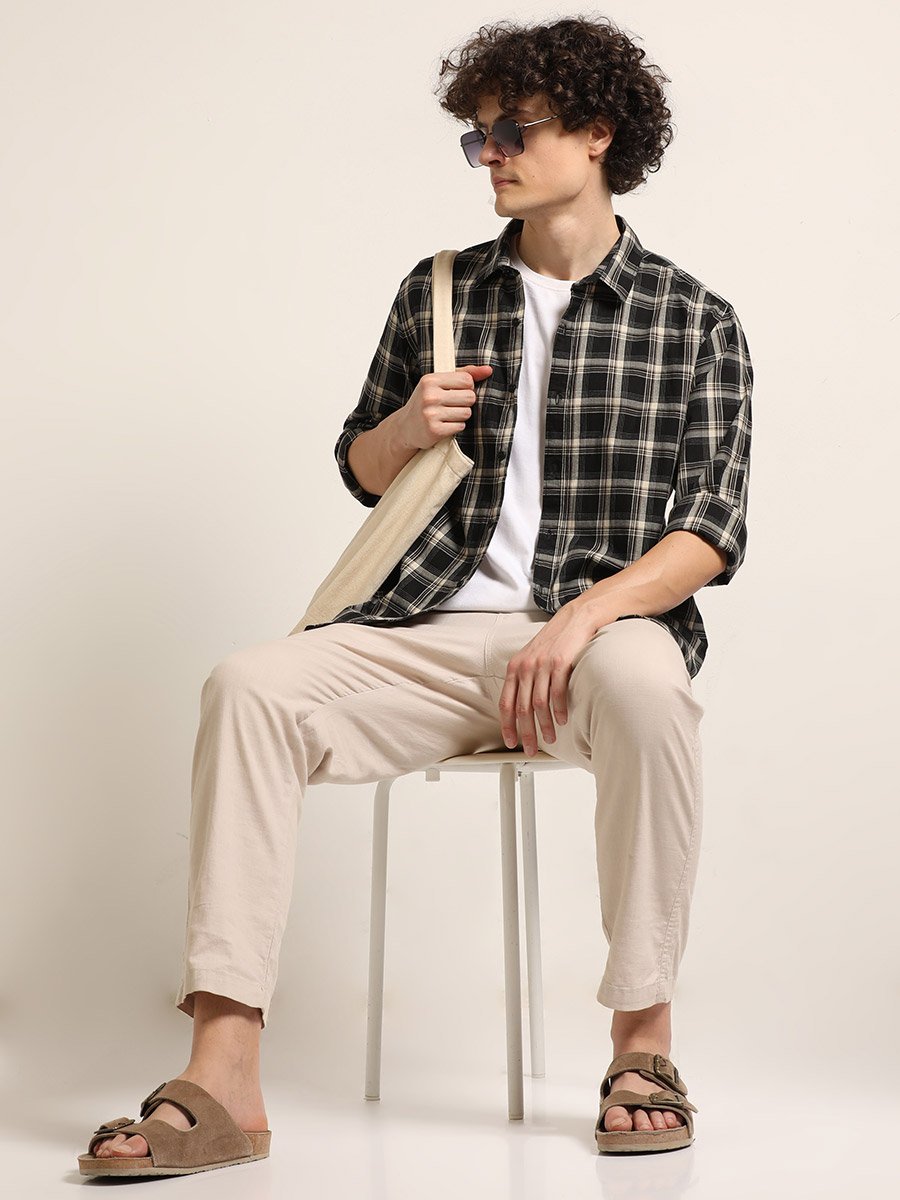 Men Black Checked Spread Collar Shirt