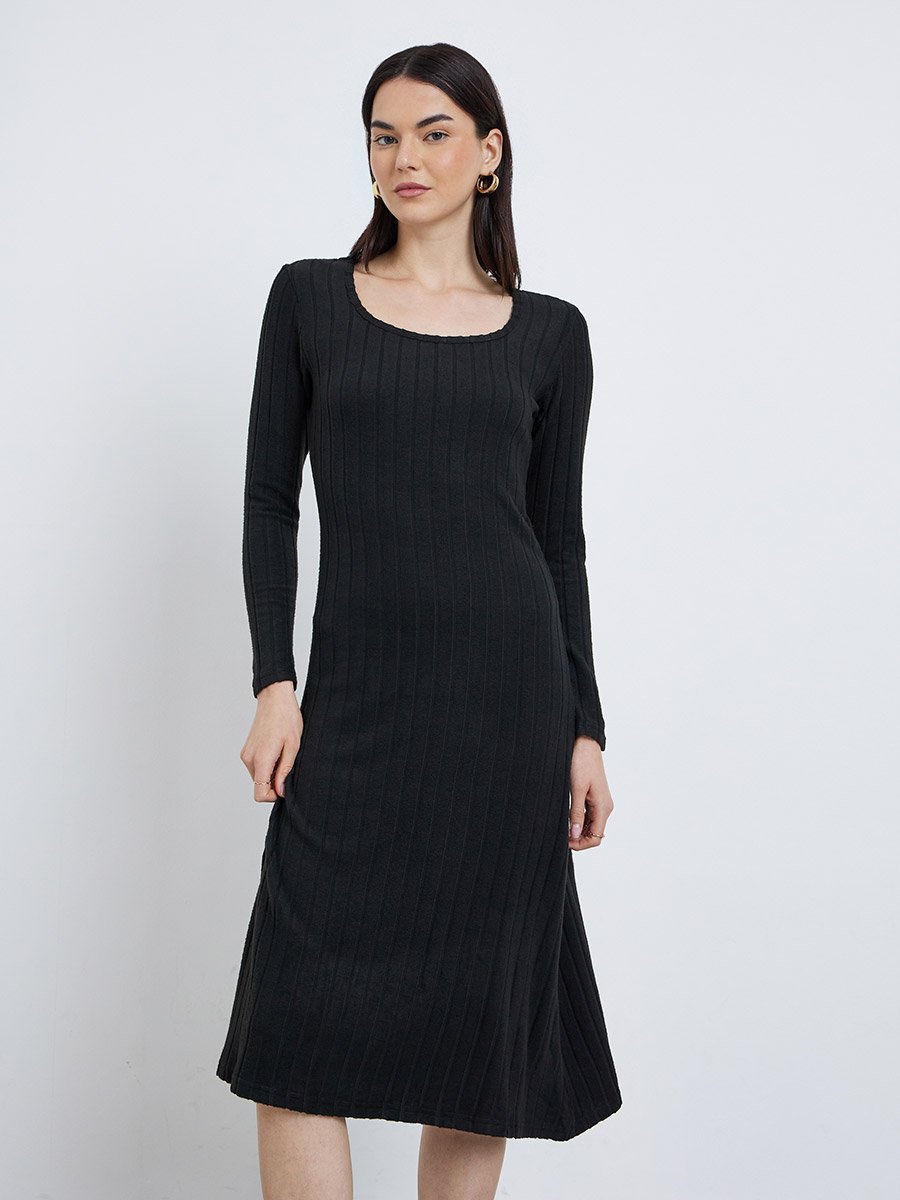 Women Black Ribbed Midi Dress
