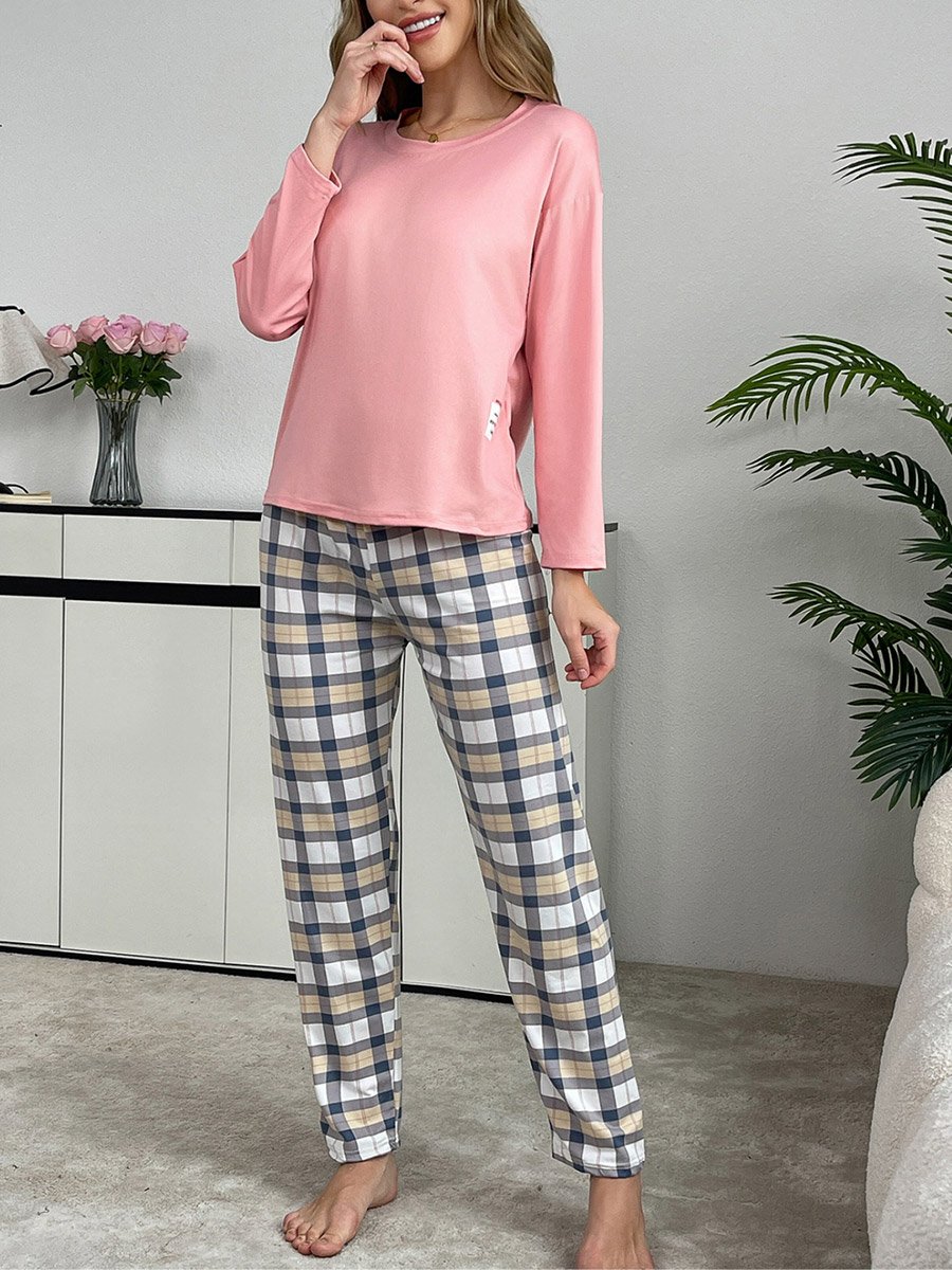 Pink Solid T-Shirt and Checked Pyjama Set