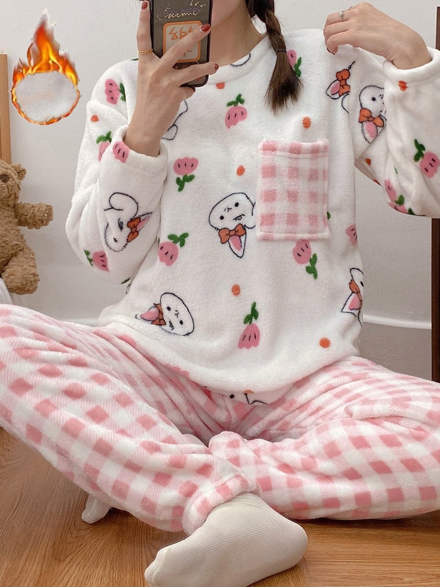 Women Flano Pocket Detail Top and Checked Pyjama Set