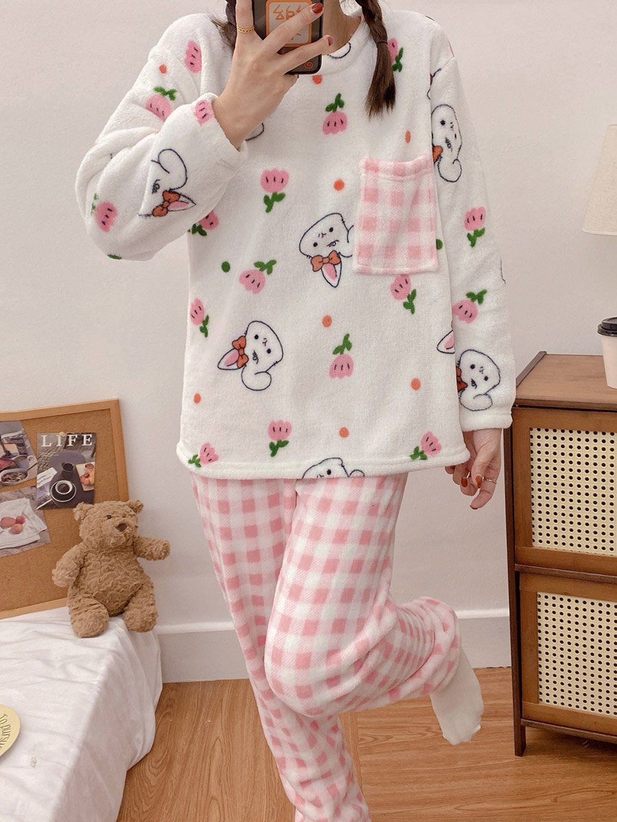 Women Flano Pocket Detail Top and Checked Pyjama Set