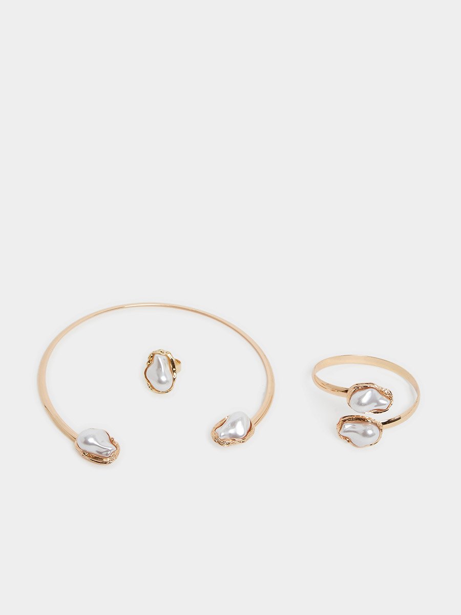 Pearl Rings Bahrain Textured Pearl Choker, Ring and Bracelet Jewelry Set For Women at ...