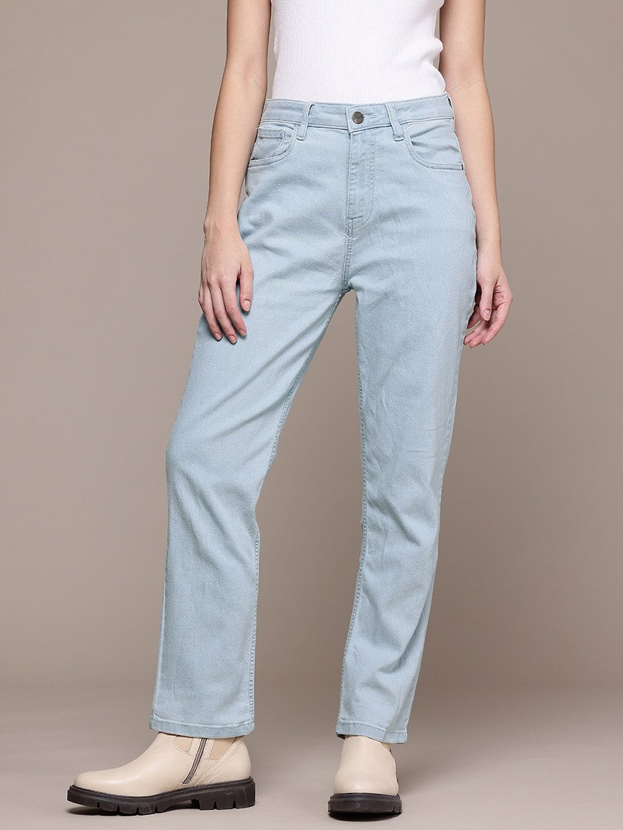 Women Straight Fit Solid Blue Jeans