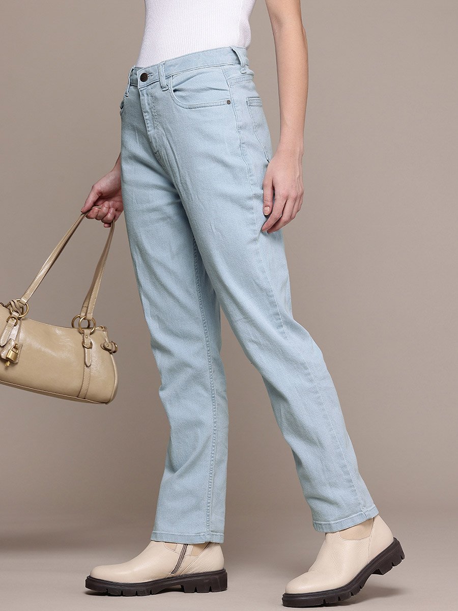 Women Straight Fit Solid Blue Jeans