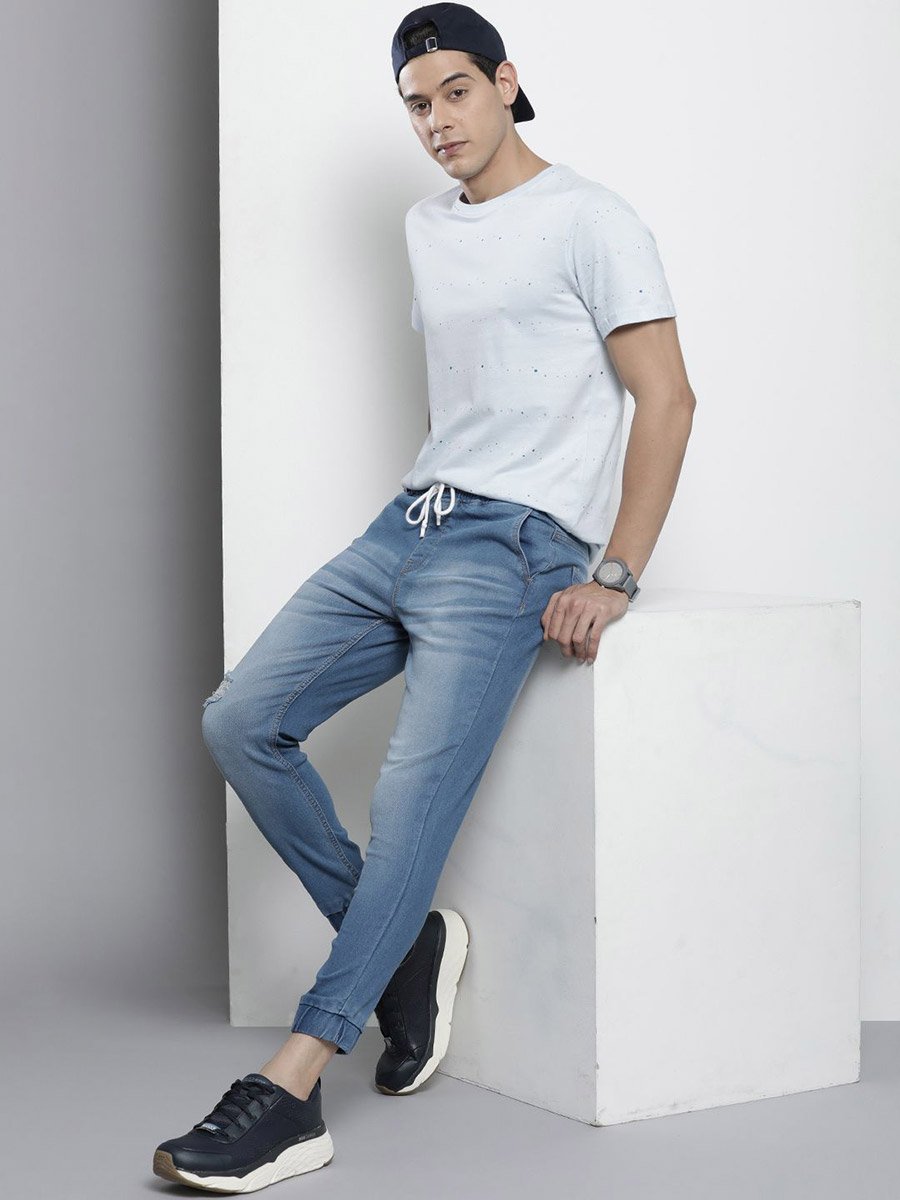 Men Mid Rise Jeans with Light Distress