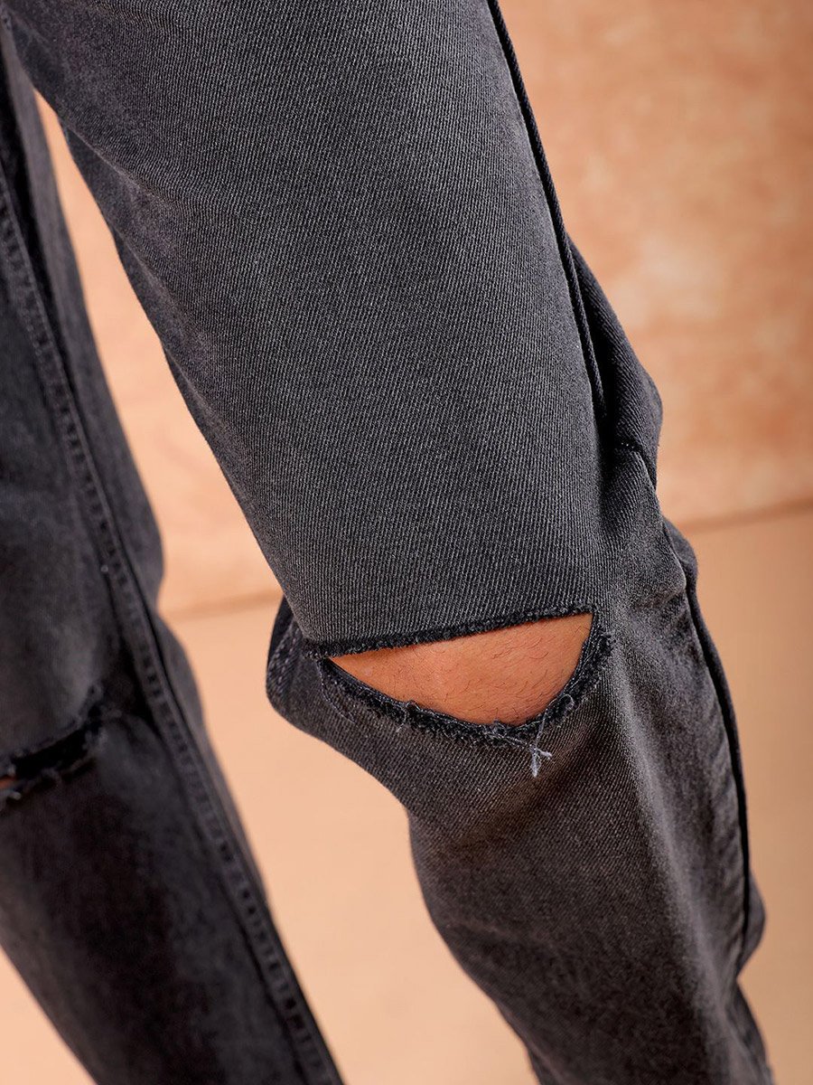 Men Slash Knee Straight Fit Jeans