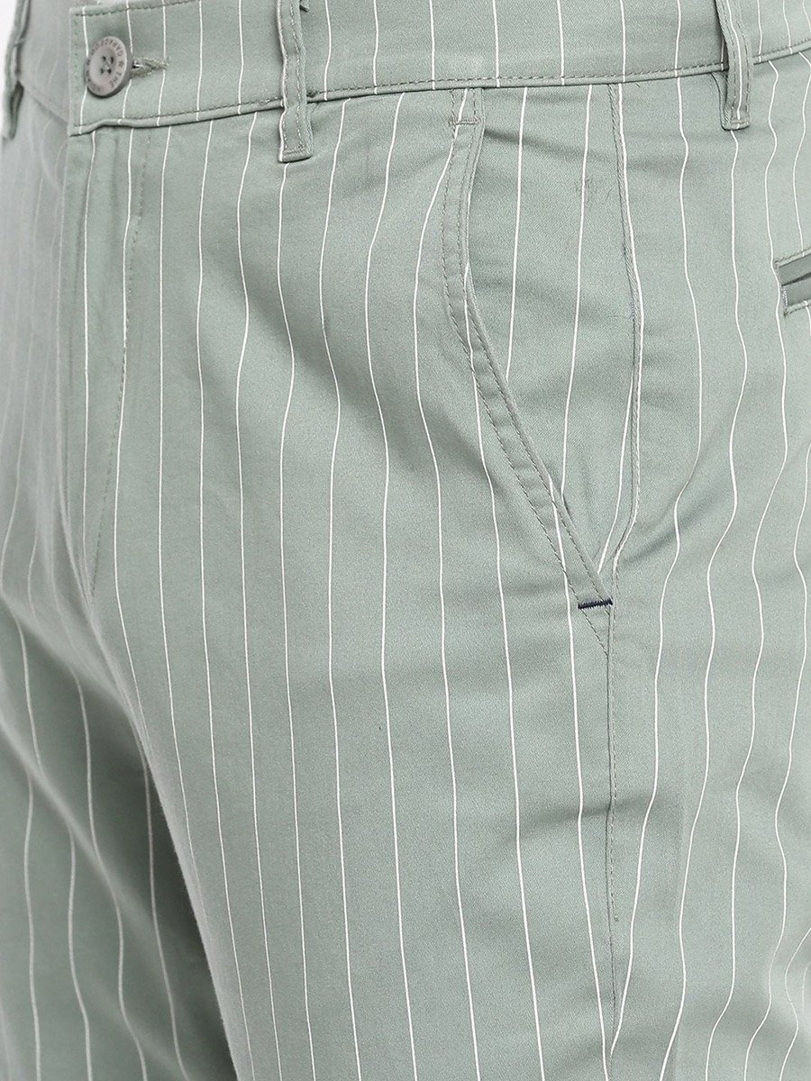Men Green Pinstripe Slim Fit Chino Pants