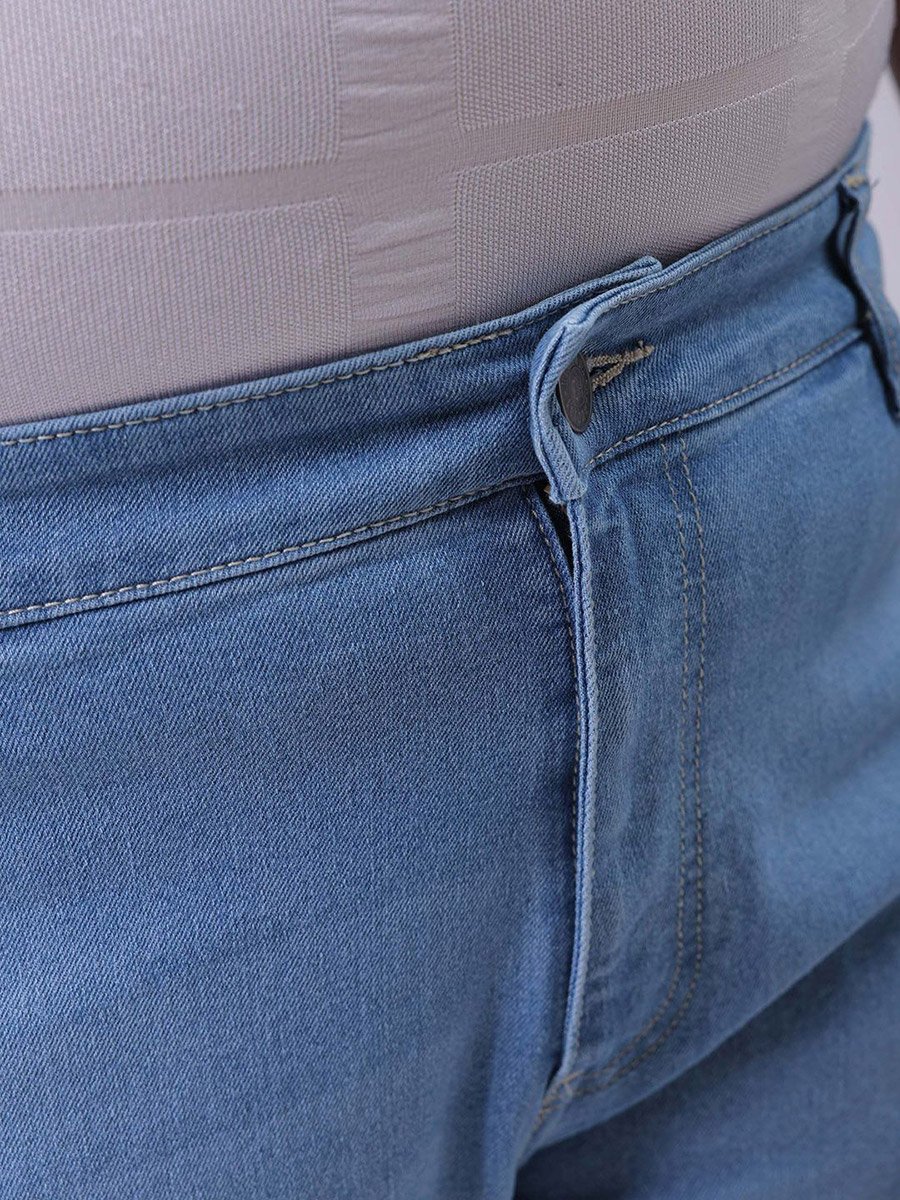 Plus Size Men Straight Fit Solid Jeans