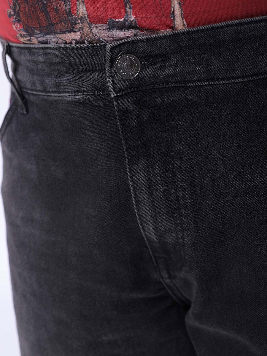 Plus Size Straight Fit Low Fade Jeans