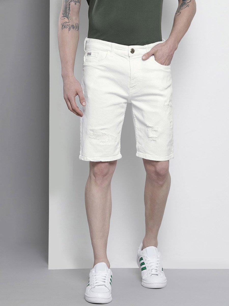 Men White Slim Fit Solid Shorts