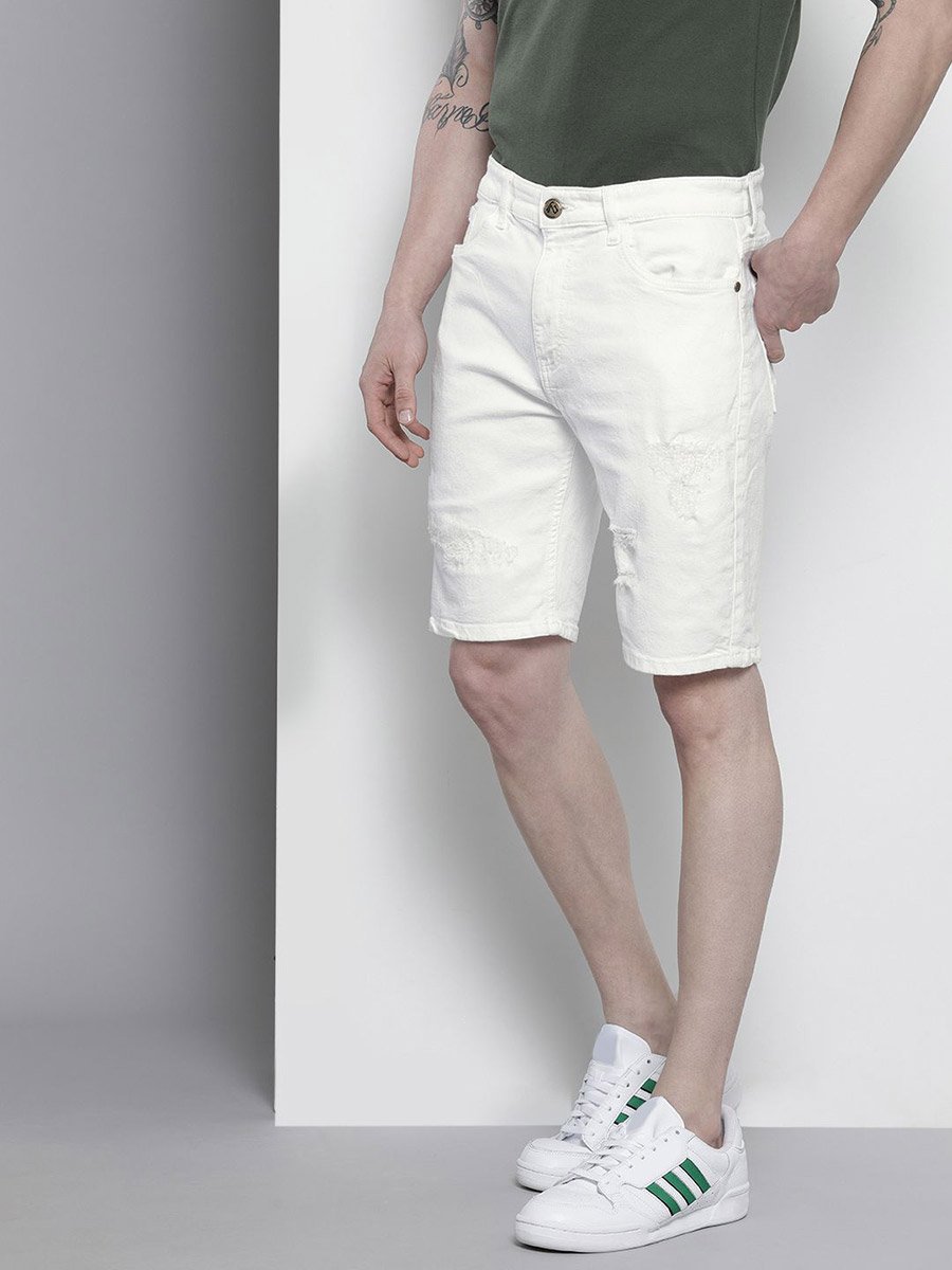 Men White Slim Fit Solid Shorts