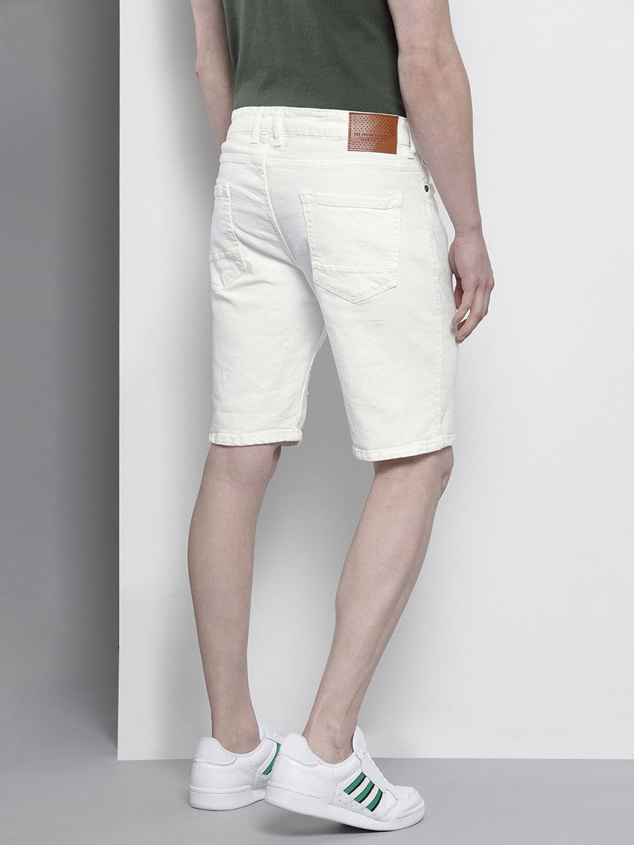 Men White Slim Fit Solid Shorts