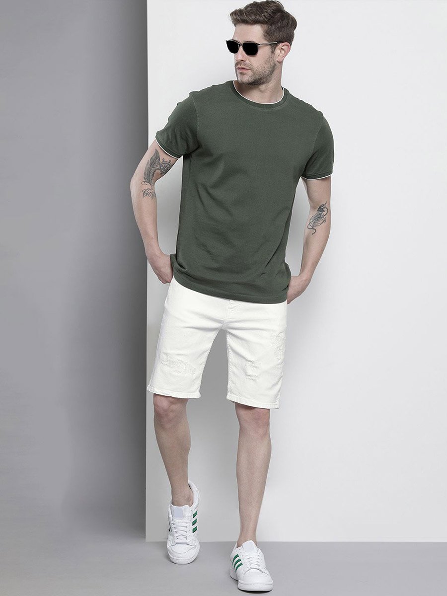 Men White Slim Fit Solid Shorts