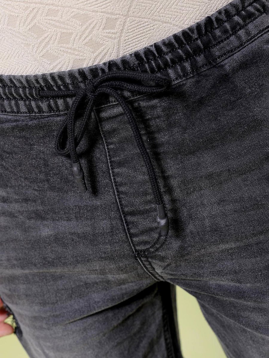 Men Black Acid Wash Slim Fit Shorts