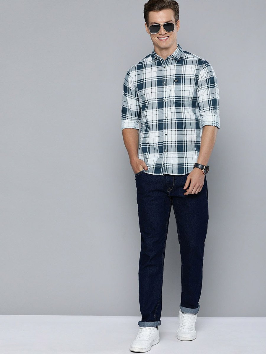 Men White Checked Slim Fit Shirt