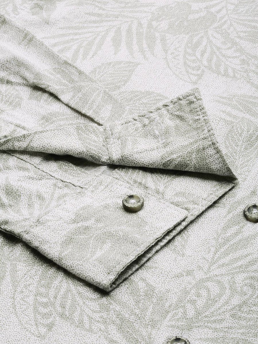 Men Grey Slim Fit Tropical Printed Shirt