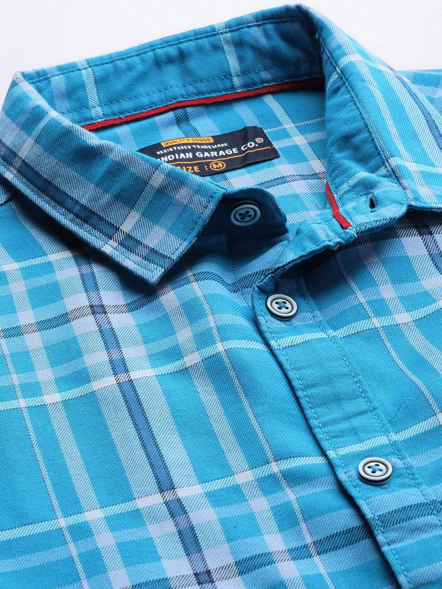 Men Blue Checkered Casual Shirt