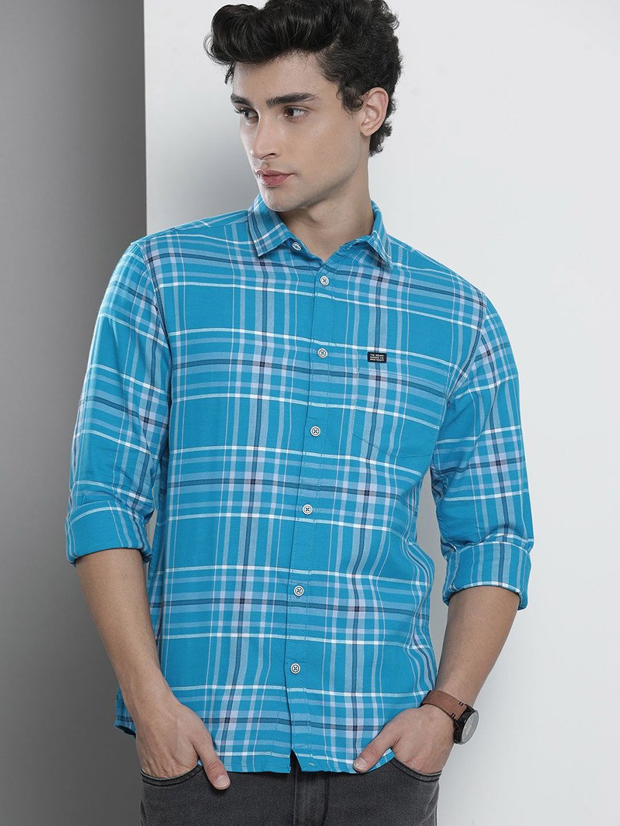 Men Blue Checkered Casual Shirt