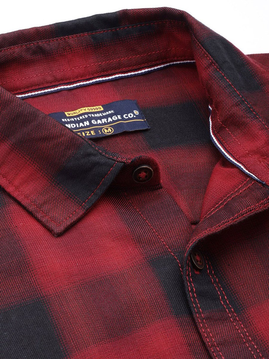 Men Red Checkered Casual Shirt