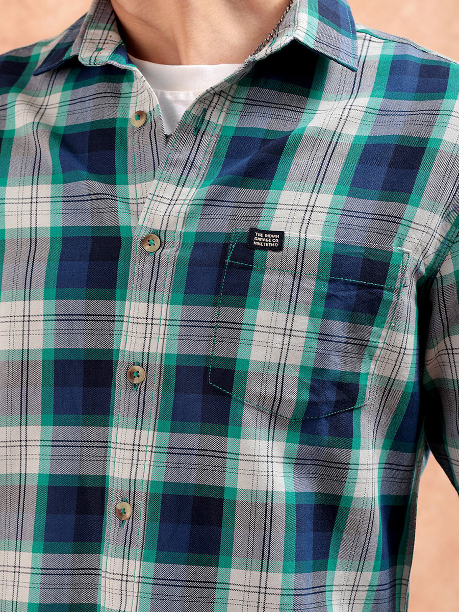Men Green Checkered Casual Shirt