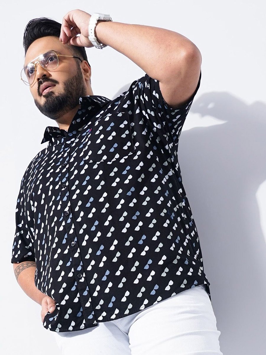 Plus Size Printed Short Sleeve Shirt