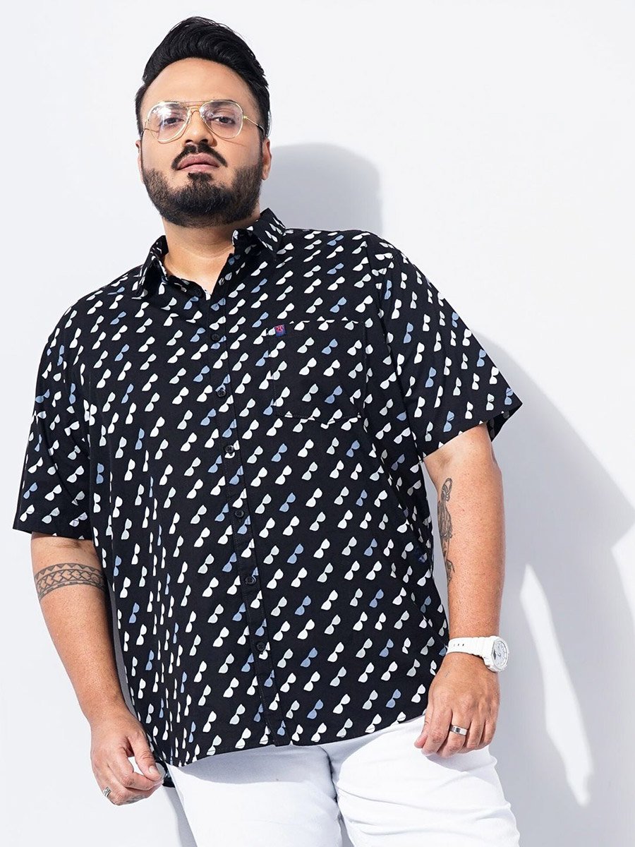 Plus Size Printed Short Sleeve Shirt