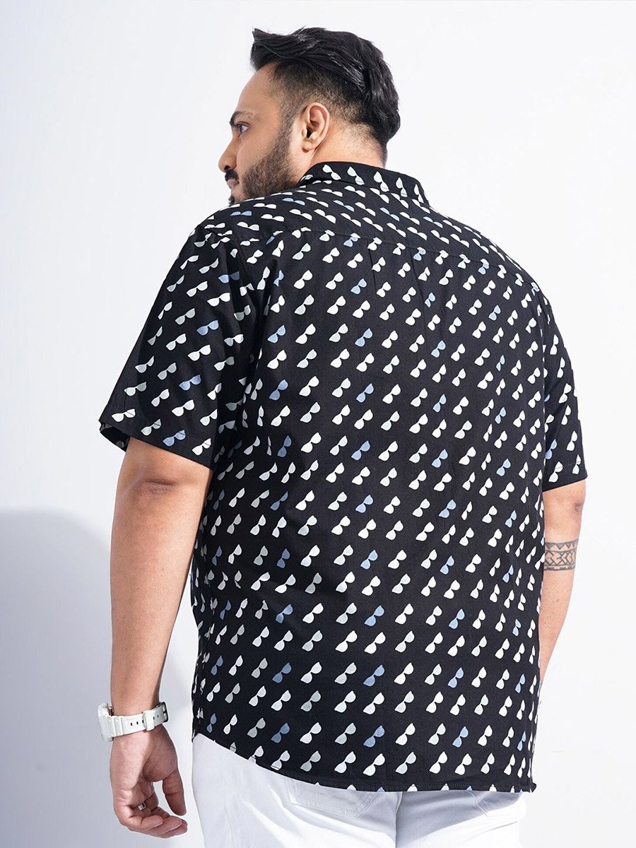 Plus Size Printed Short Sleeve Shirt