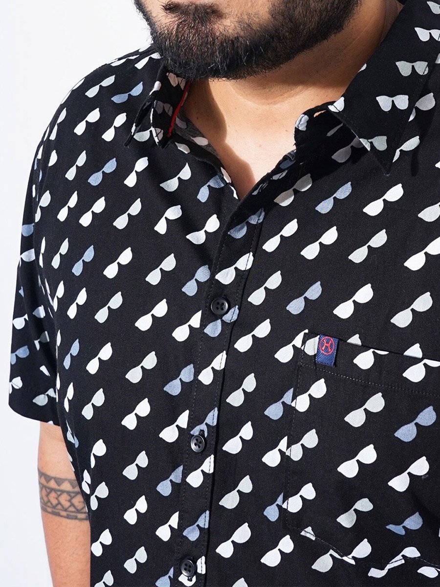 Plus Size Printed Short Sleeve Shirt