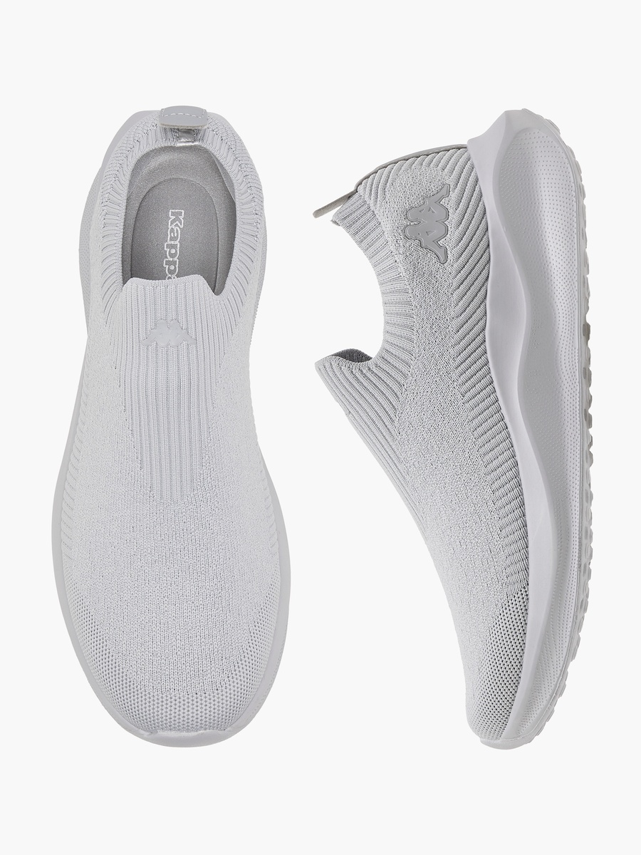 Men Logo Print Slip-On Sports Shoes with Pull Tab