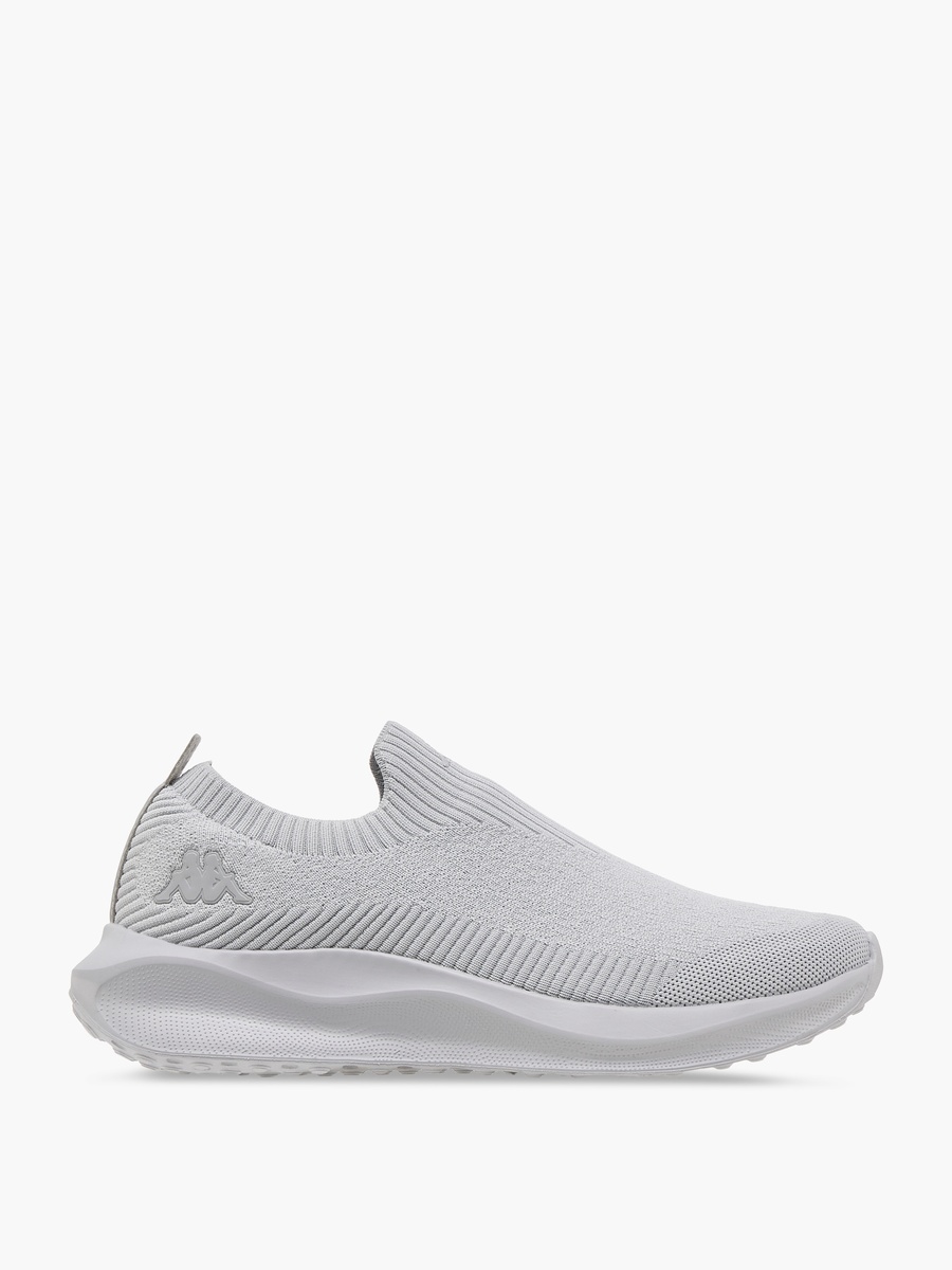 Men Logo Print Slip-On Sports Shoes with Pull Tab