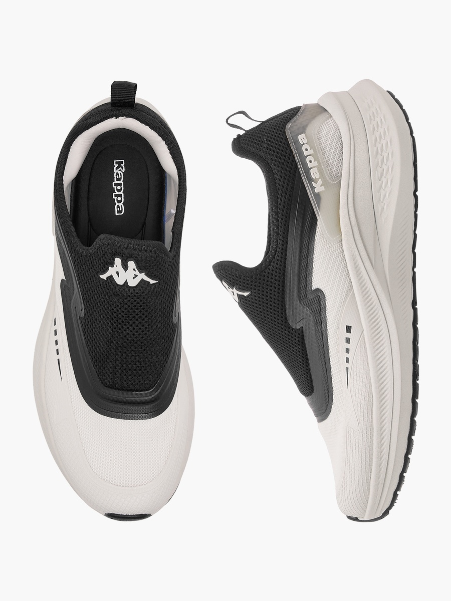 Men Logo Print Slip-On Sports Shoes with Pull Tab