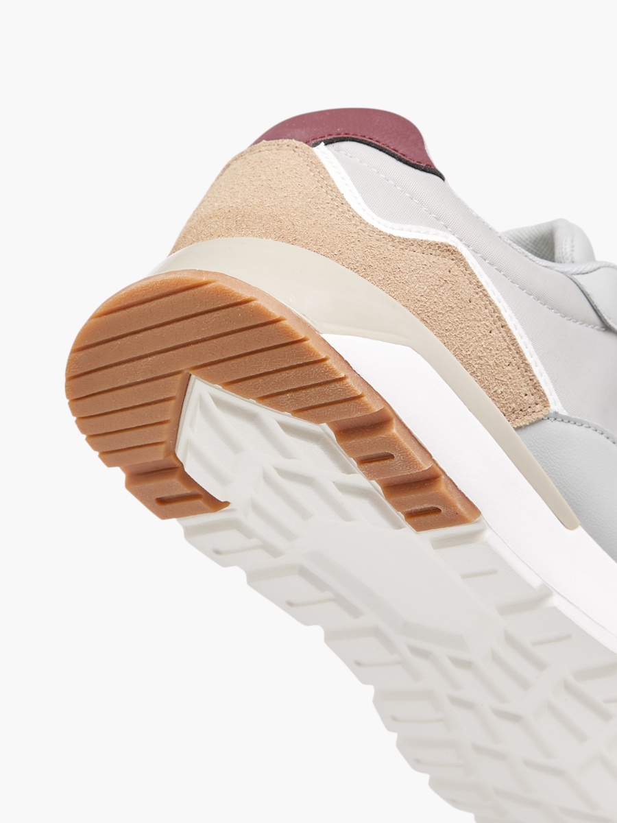 Men Panelled Sneakers with Lace-Up Closure