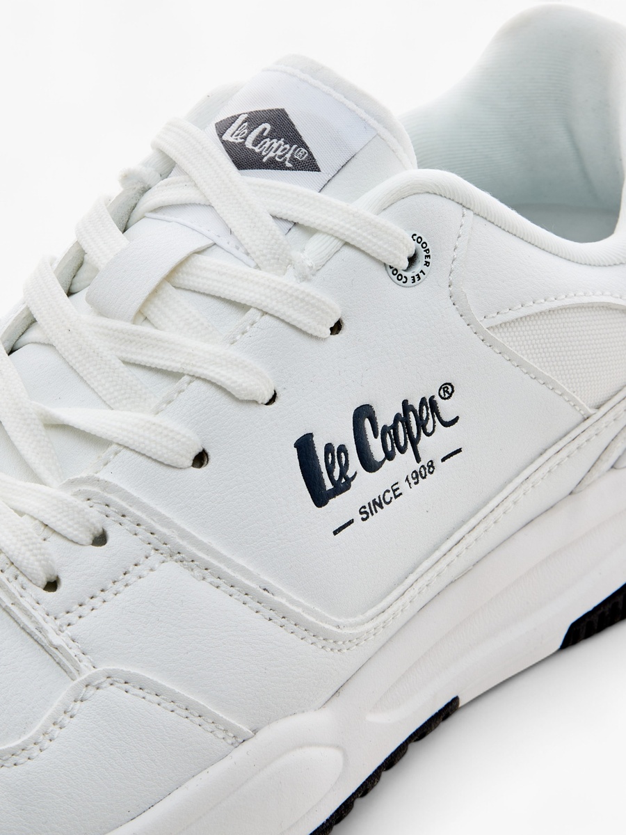 Men Logo Detail Lace-Up Sneakers