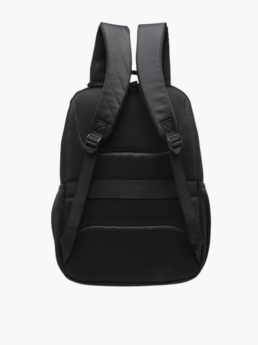 Textured Backpack with Adjustable Shoulder Straps - 17x31x44 cm