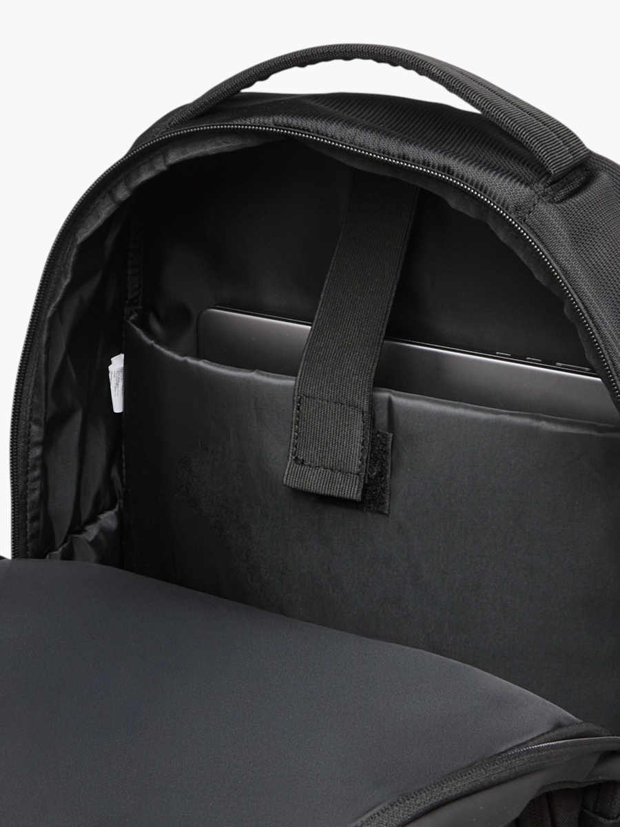 Textured Backpack with Adjustable Shoulder Straps - 17x31x44 cm