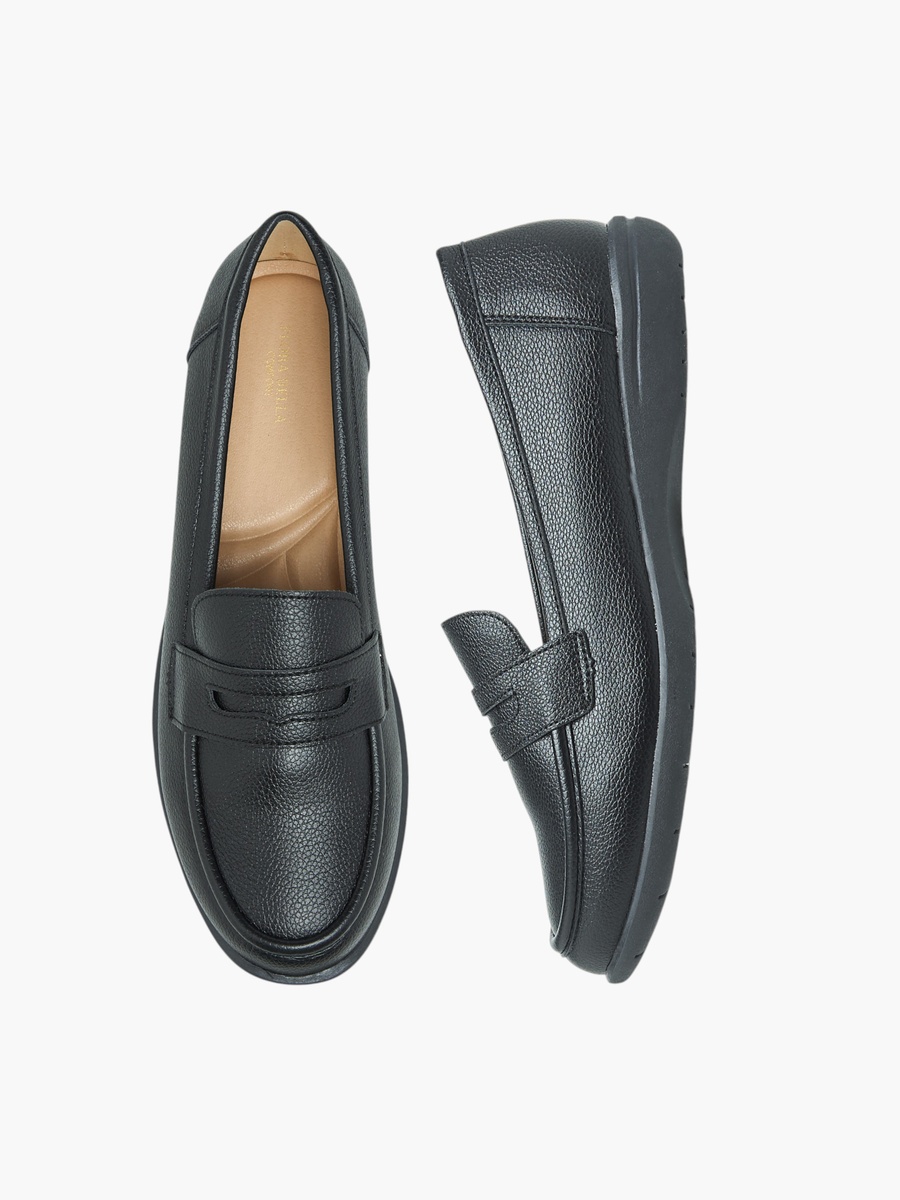 Cutout Detail Slip-On Loafers