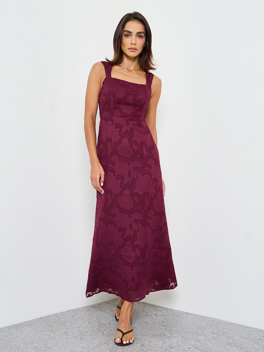 Burgundy Solid Lace Details Square Neck Midi Dress
