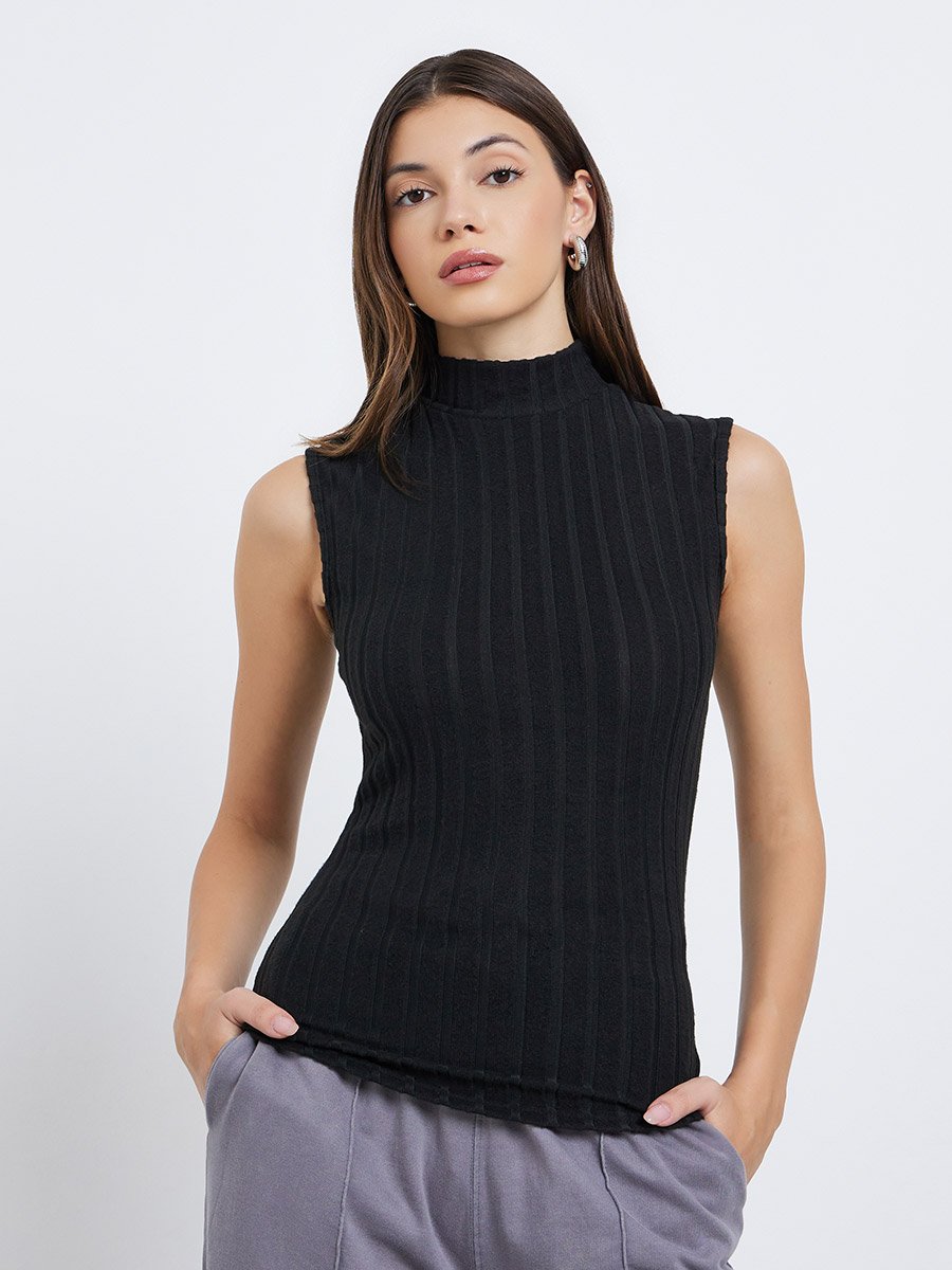 Black Sleeveless Fitted Knit Top