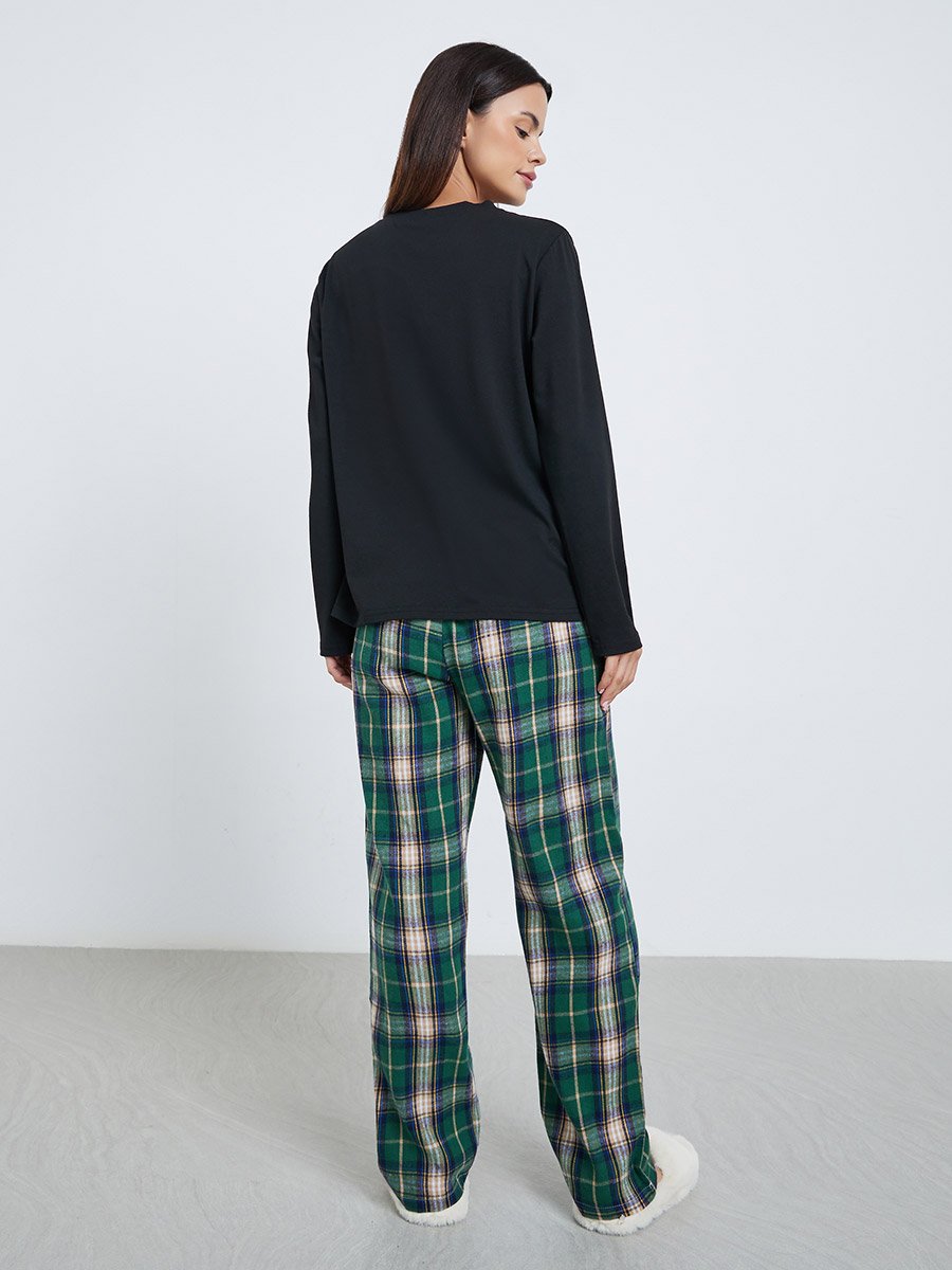 Solid Long Sleeves T-Shirt and Checked Pyjama Set