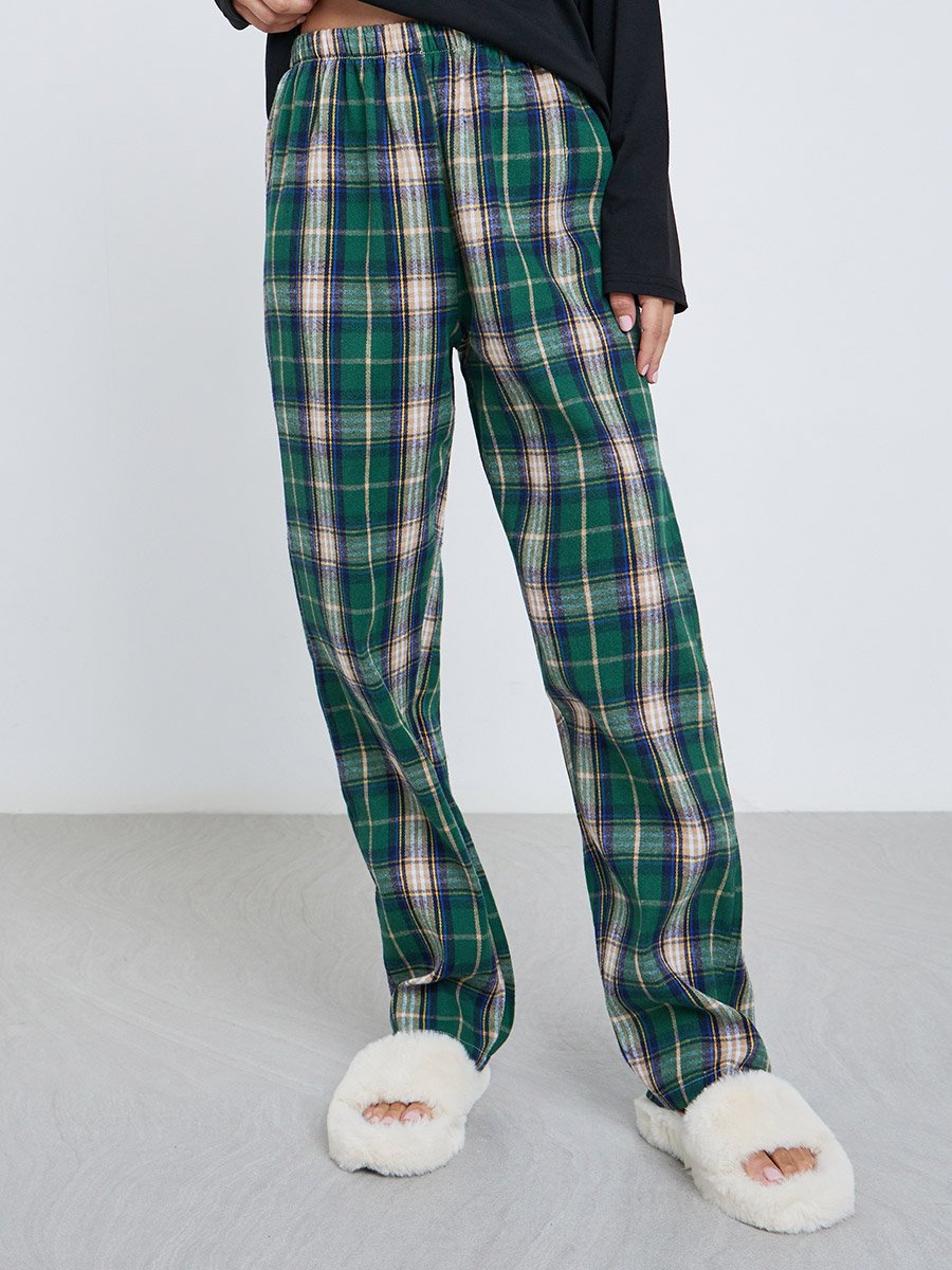 Solid Long Sleeves T-Shirt and Checked Pyjama Set