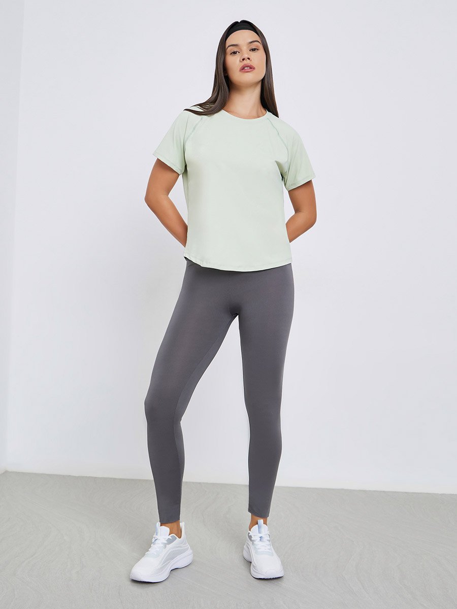 Back V Shaped Mesh Insert Boxy Fit Top