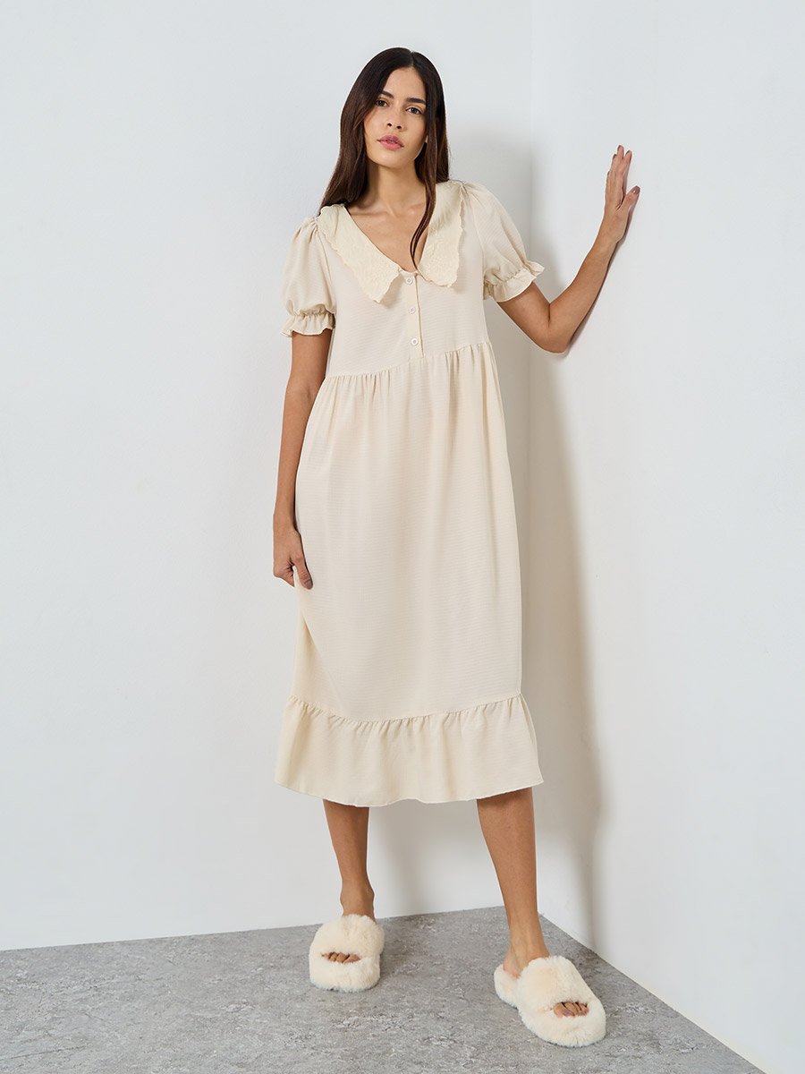 Extended Collar Placket Detail Nightdress