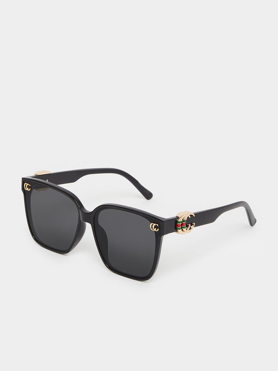 Black Square CC Detail Sunglasses