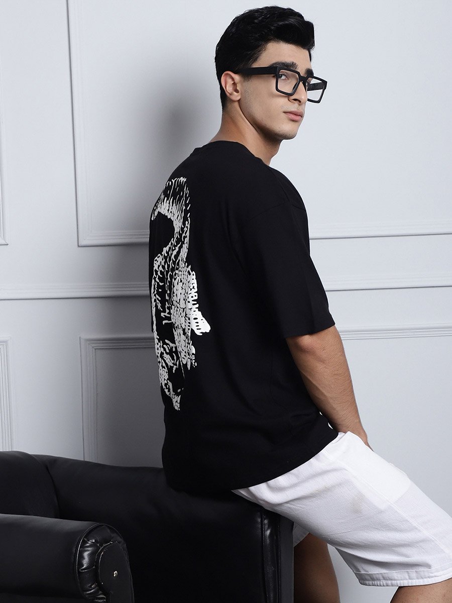 Men Black Oversized Graphic Print T-Shirt