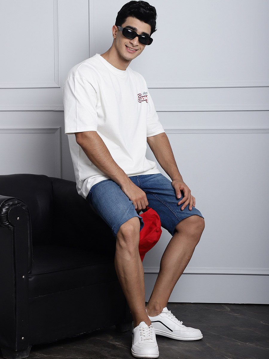 Men Off White Oversized Graphic Print T-Shirt