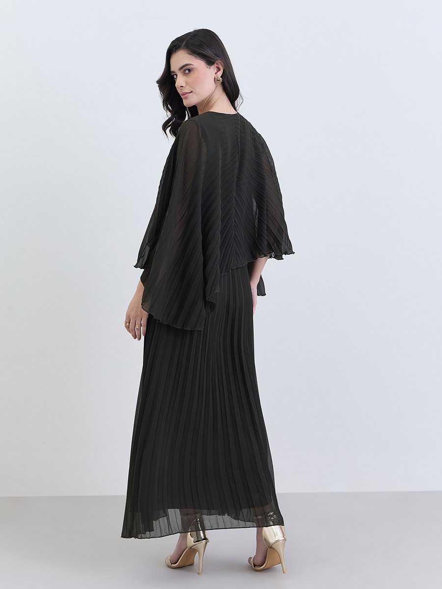Women Black Pleated Cape Sleeve Maxi Dress