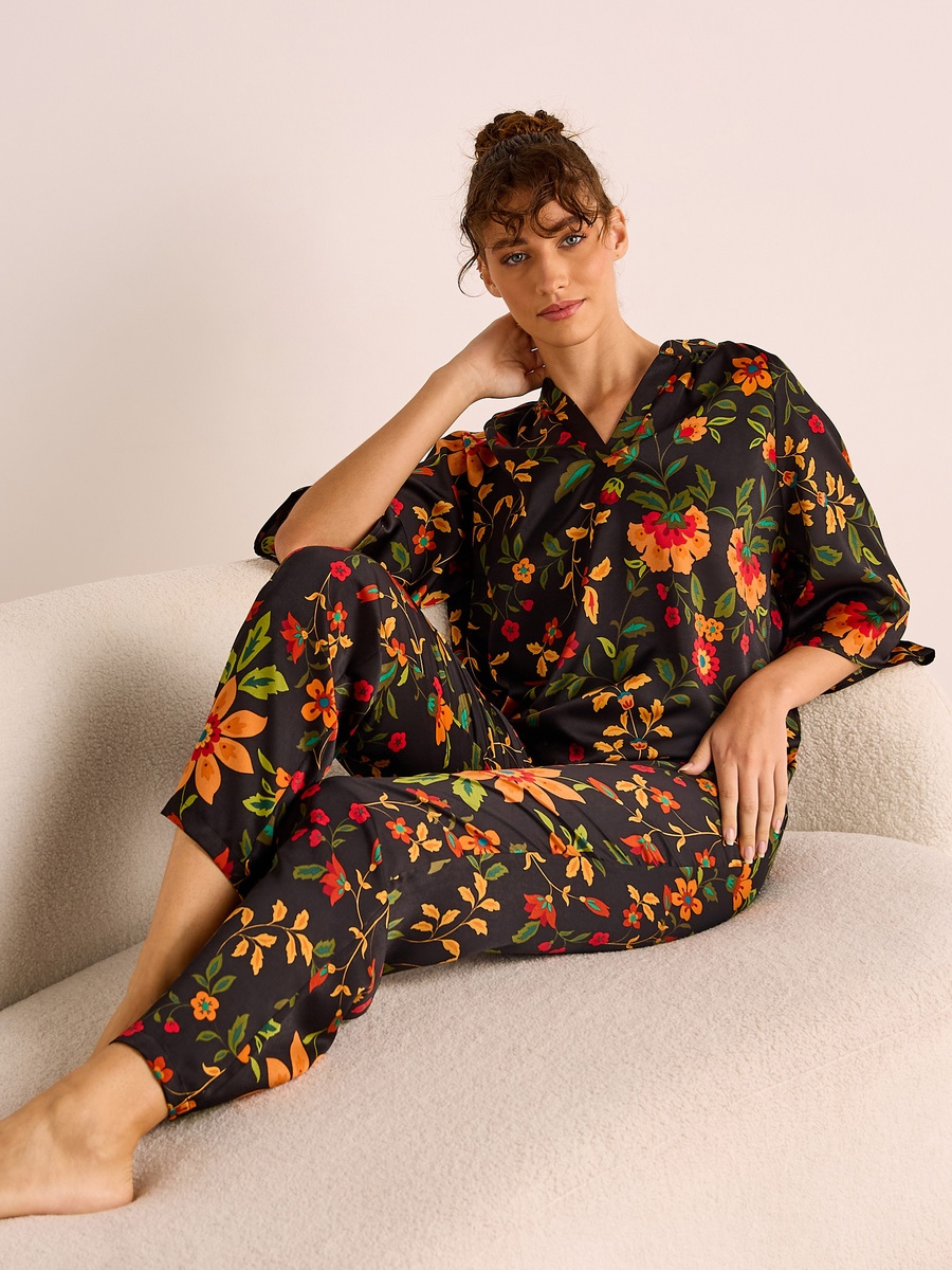Floral Print Satin Top and Pyjama Set